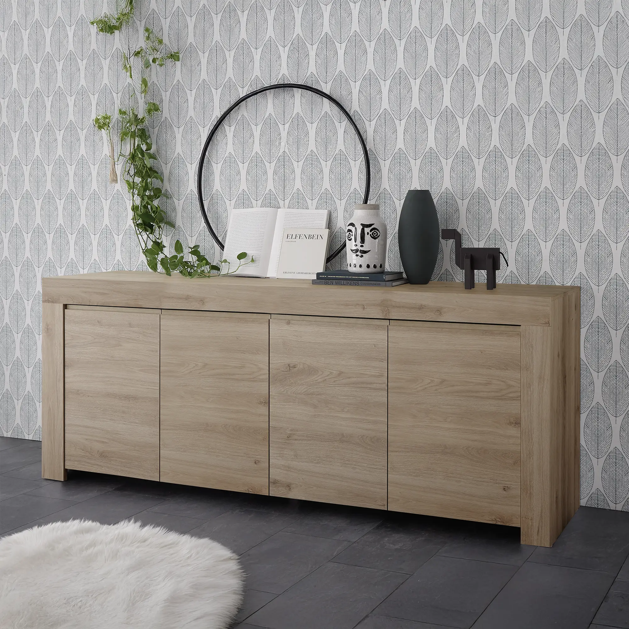 Madia contenitore moderno con 4 ante chiuse e 2 ripiani interni in colore cadiz, mobile contenitore elegante per soggiorno