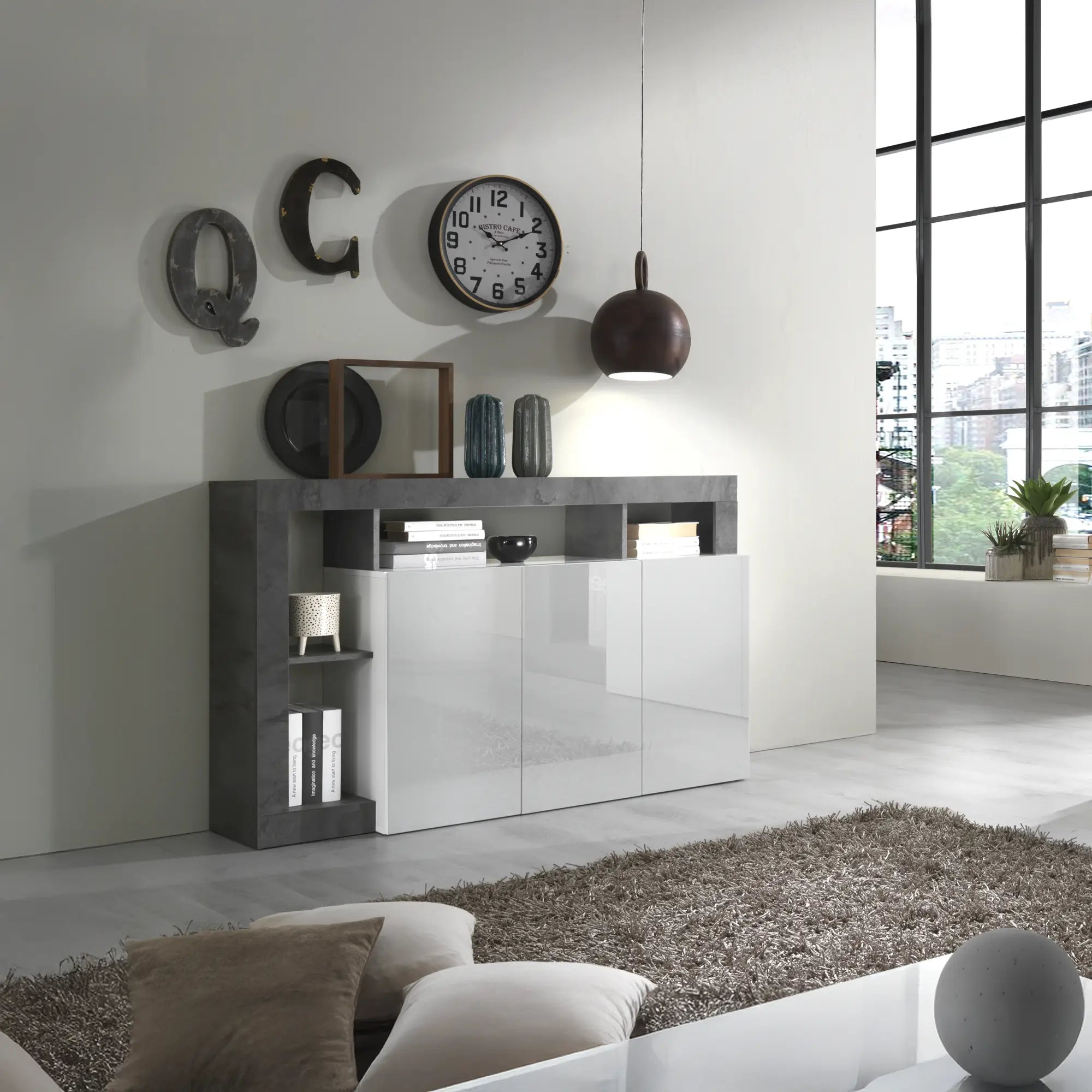 madia moderna con 3 ante 2 ripiani interni e 4 vani a giorno senza schienale in finiture bicolore di bianco laccato-ossido